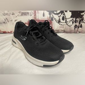 Skechers Air Cooled Arch Fit Sneakers.